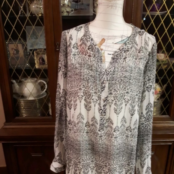 Paisley White and Black Top Size L - Picture 1 of 7